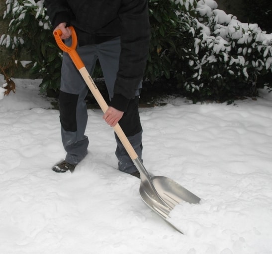 Лопата совковая универсальная FISKARS