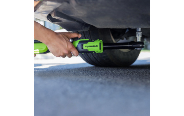 Гайковёрт-трещотка аккумуляторная GD24RWX 24В Greenworks