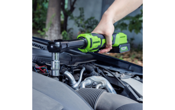 Гайковёрт-трещотка аккумуляторная GD24RWX 24В Greenworks