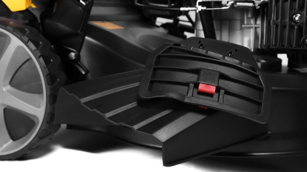 Газонокосилка CHAMPION LMZ5130/2 (3кВт привод508мм 65л 25-75мм 1рычаг/6 385кг4в1 4колеса2разблок)