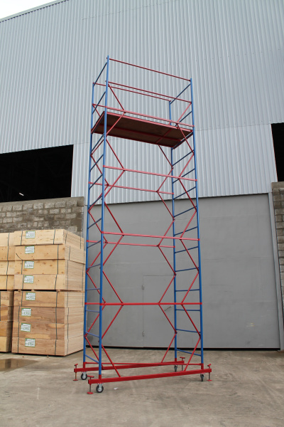 Вышка-тура ВСП стальная 1+4 высота до помоста 5 м площадка 1,0x2 м